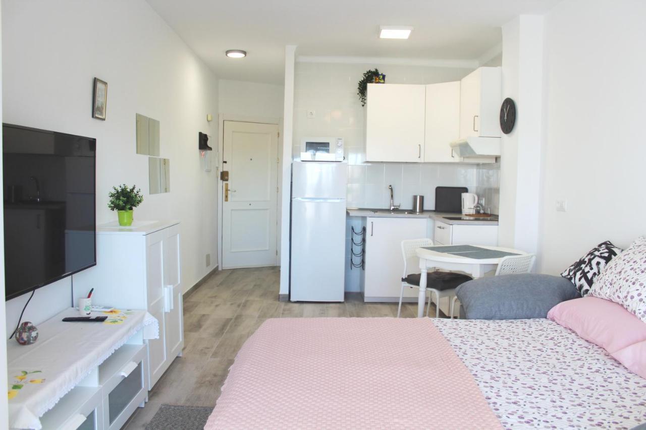 Charming Studio Nerja With Pool 외부 사진